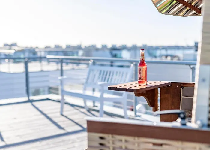 Awesome Ship In With Sauna 5*